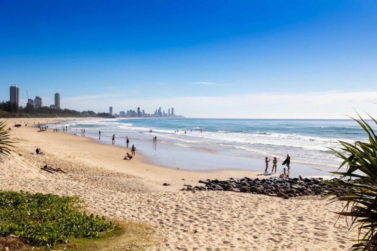 36/1921 Gold Coast Highway BURLEIGH HEADS 17