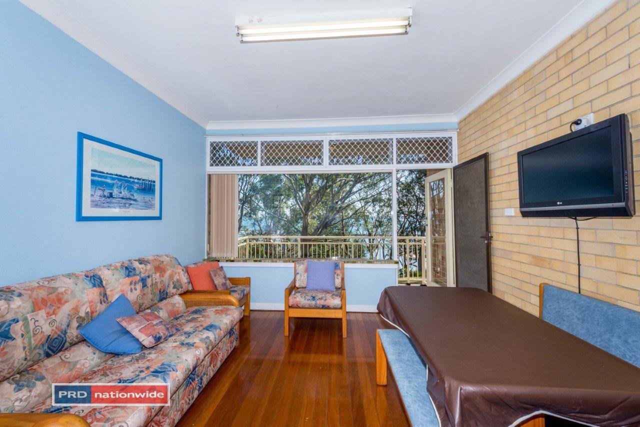 3/62-64 Magnus Street NELSON BAY 4