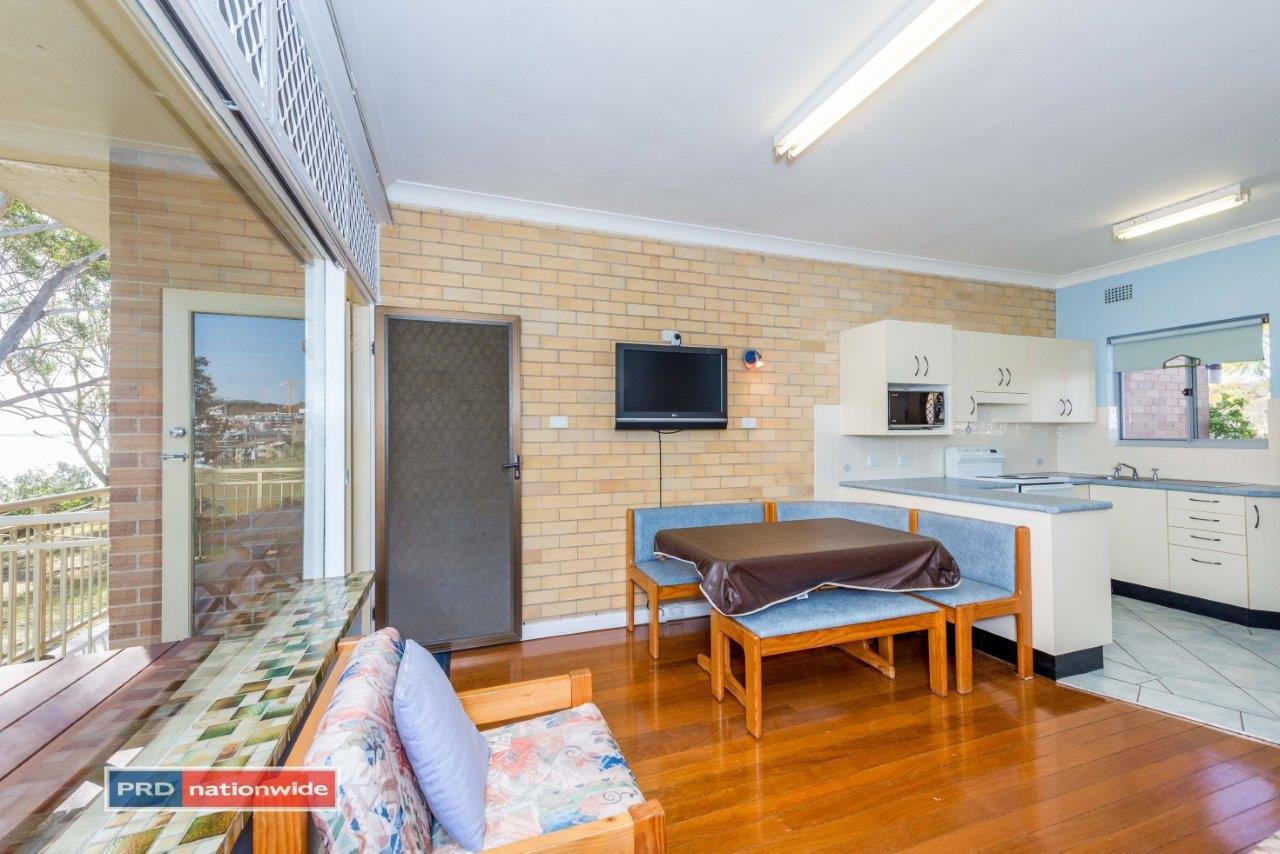 3/62-64 Magnus Street NELSON BAY 10