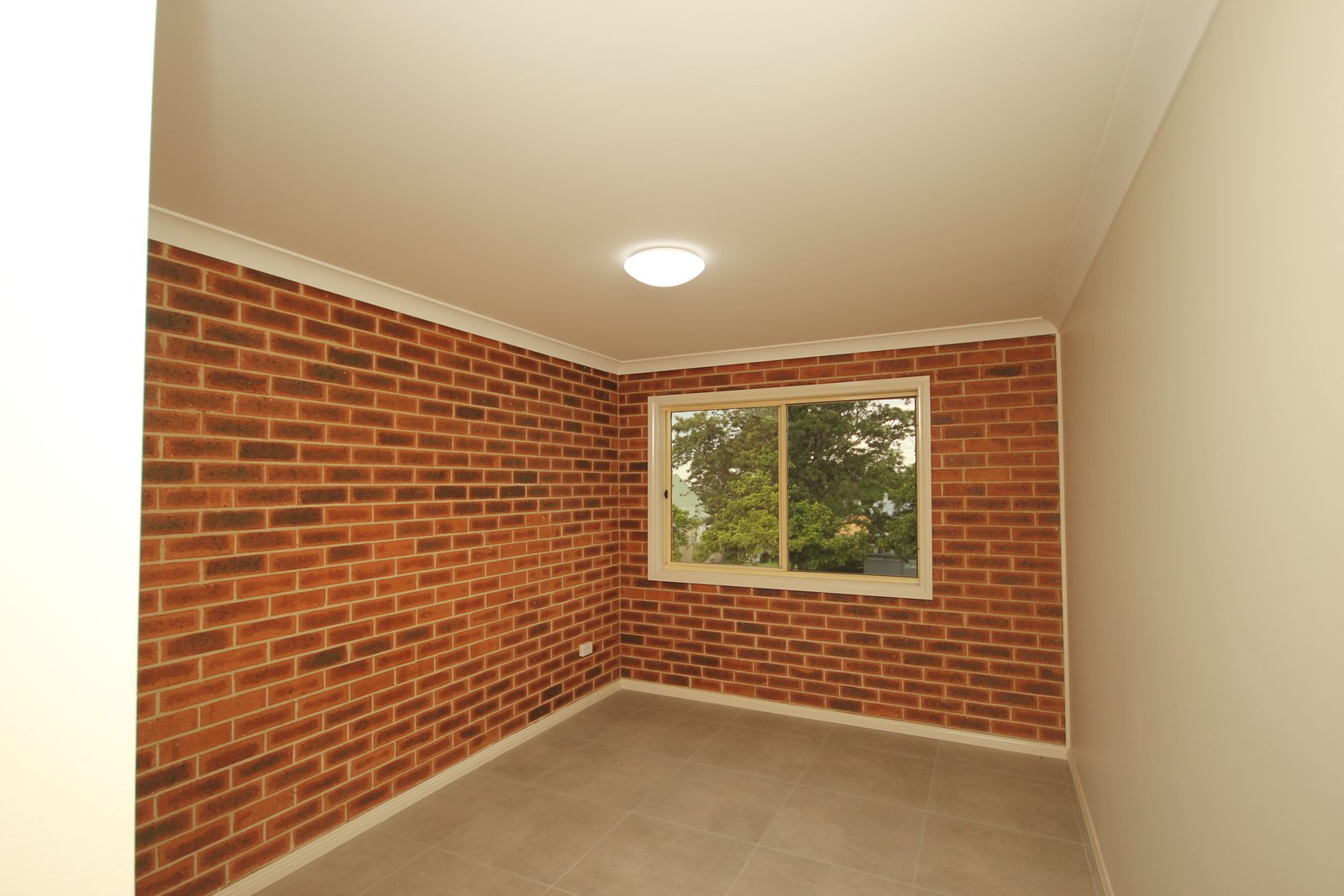 3/62 Bold Street LAURIETON 7