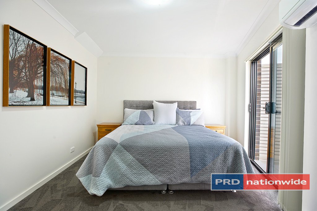 36/2 Glenmore Ridge Drive GLENMORE PARK 4