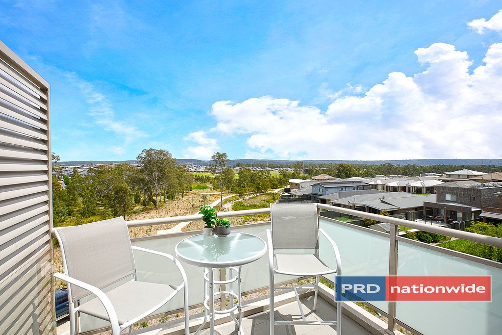 36/2 Glenmore Ridge Drive GLENMORE PARK 5