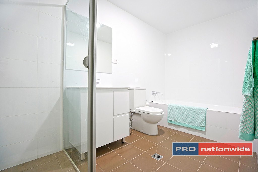 36/2 Glenmore Ridge Drive GLENMORE PARK 10