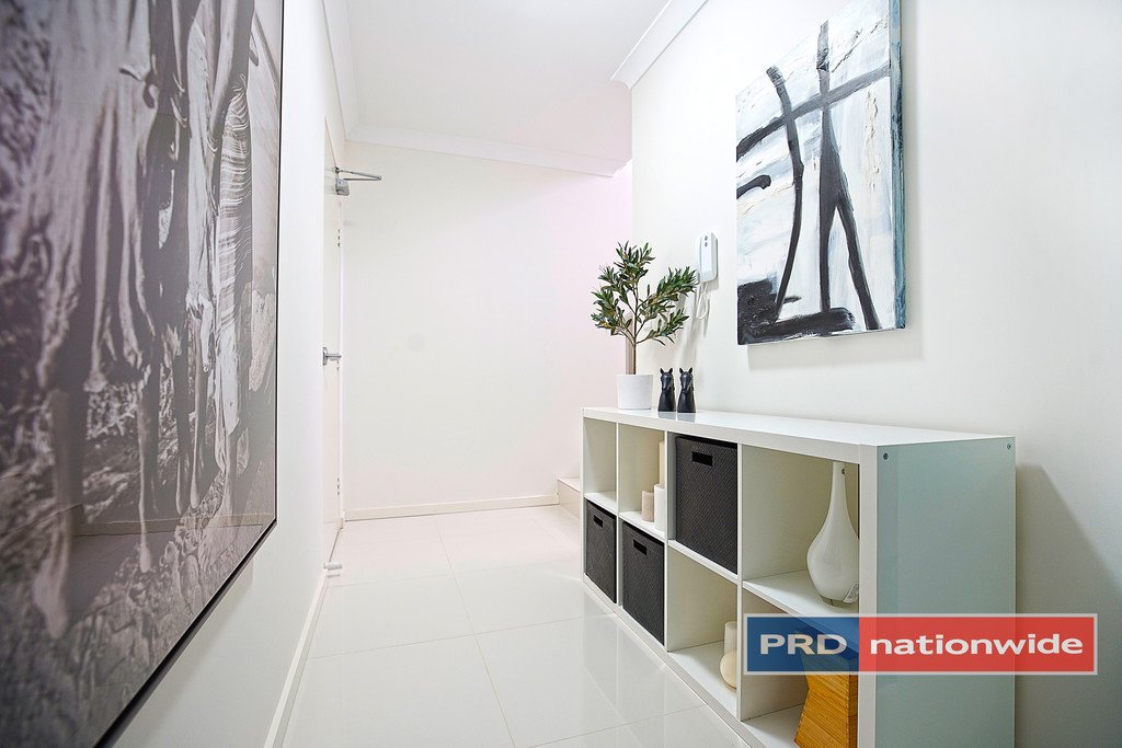 36/2 Glenmore Ridge Drive GLENMORE PARK 12