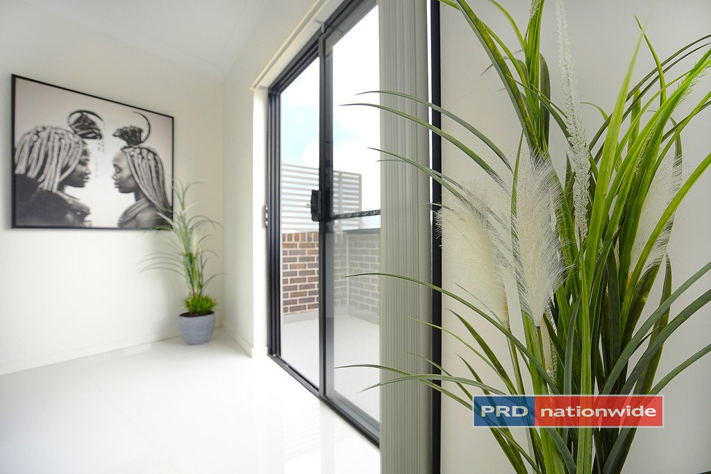 36/2 Glenmore Ridge Drive GLENMORE PARK 15