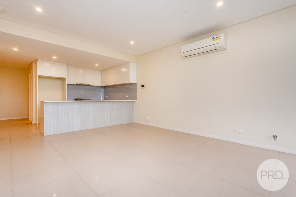 36/206-212 Great Western Highway KINGSWOOD 2