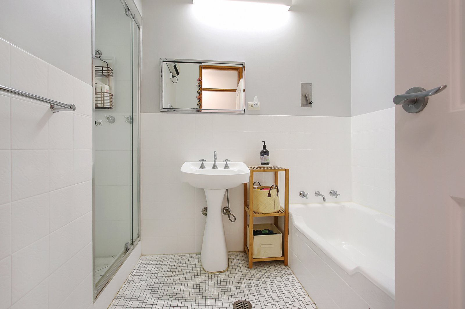 3/621 Olive Street ALBURY 7