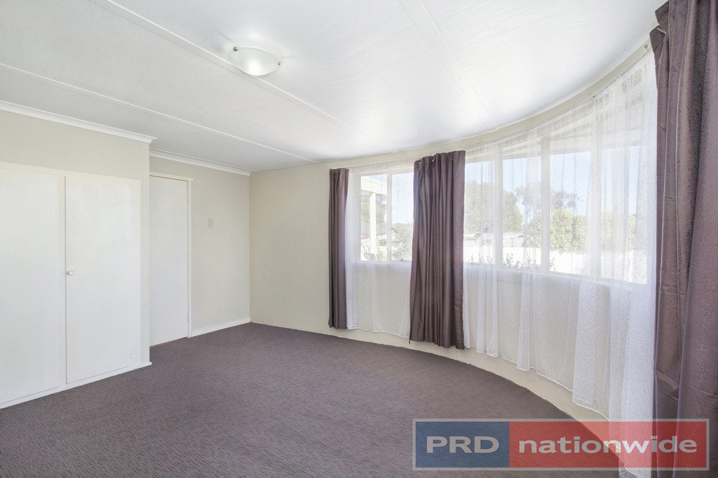 3/628 Wilson Street CANADIAN 6