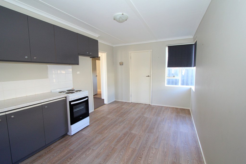 3/628 Wilson Street CANADIAN 4