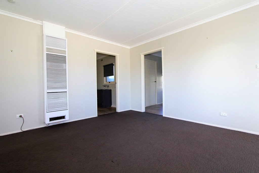 3/628 Wilson Street CANADIAN 5