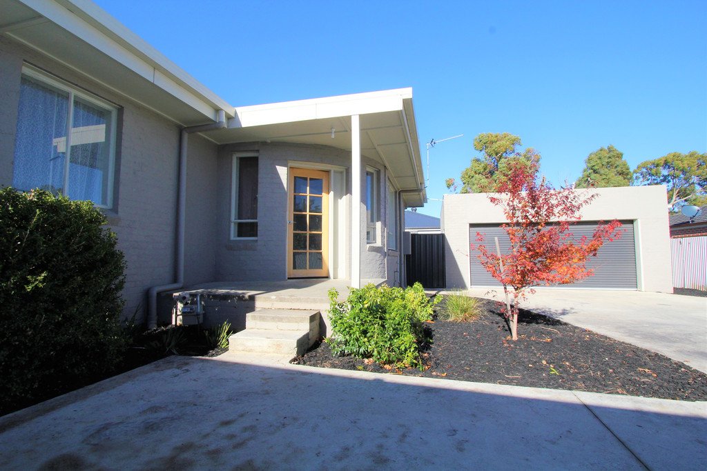 3/628 Wilson Street CANADIAN 14