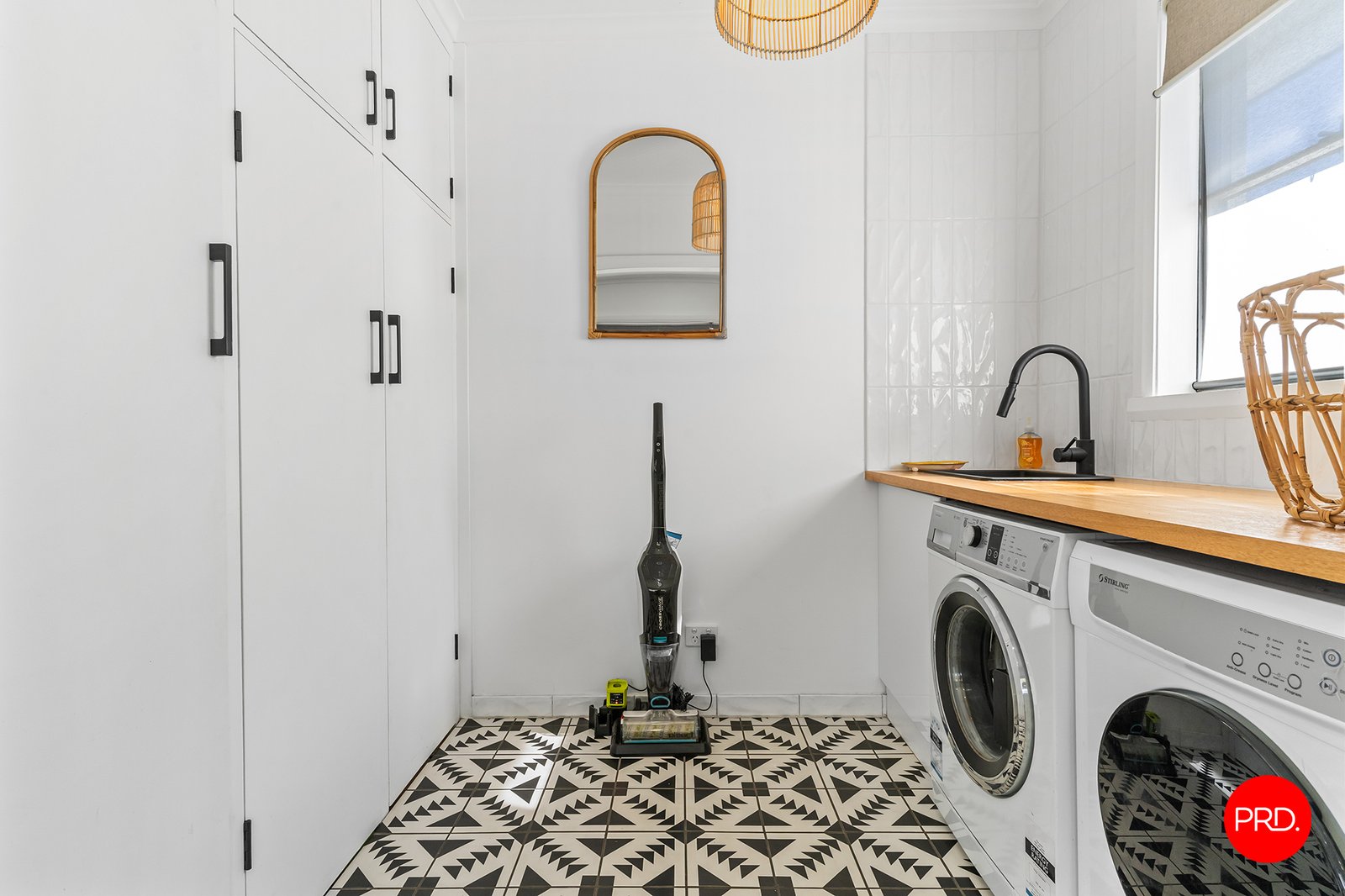 363-365 High Street KANGAROO FLAT 16