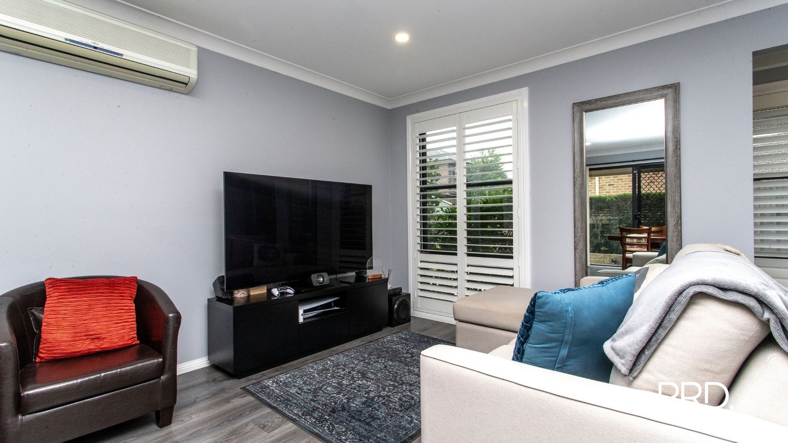 3/63 College St  Cambridge Park 2