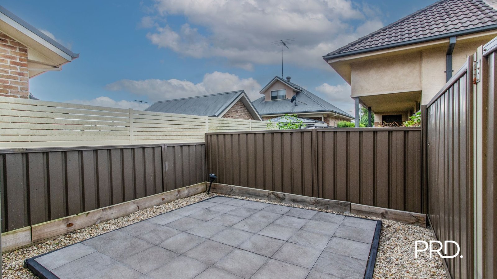 3/63 College St  Cambridge Park 8