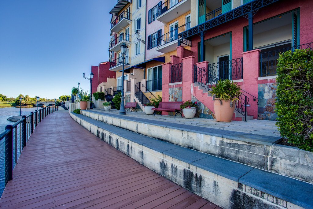 36/3030 The Boulevard CARRARA 17