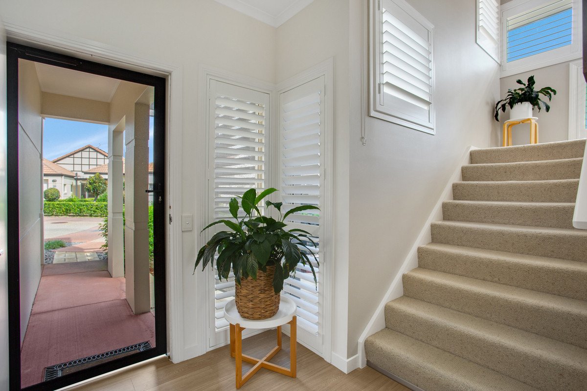 36/36-42 Beachcomber Court Burleigh Waters 5