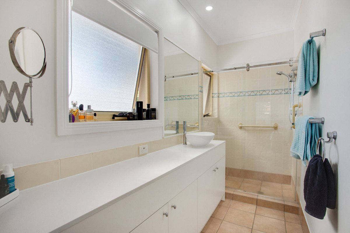 36/36-42 Beachcomber Court Burleigh Waters 10