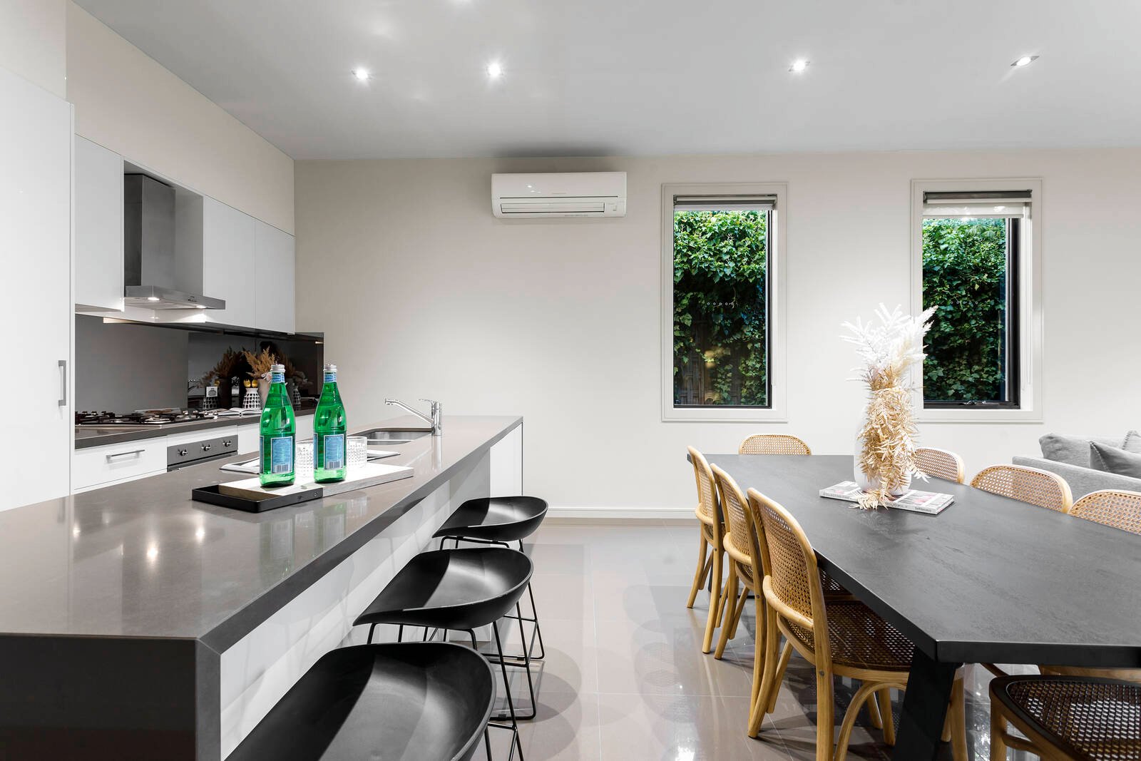 Real Estate and Property in 363B Bambra Road, Caulfield South, VIC