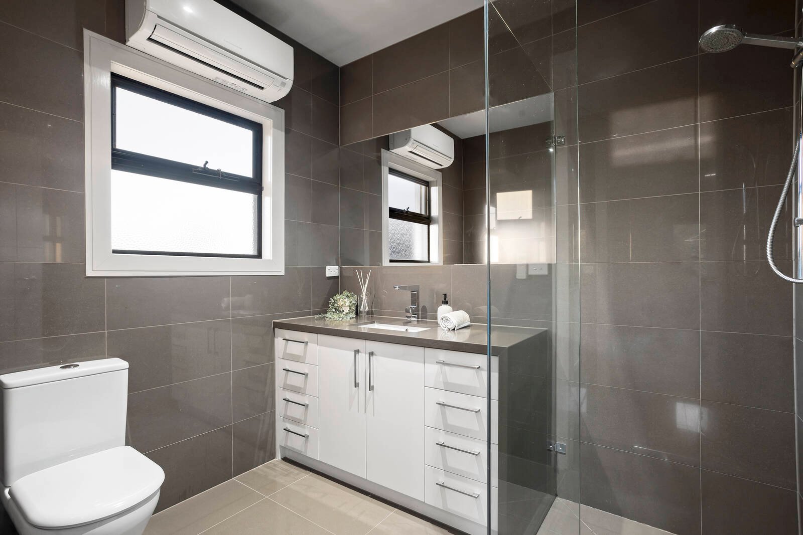 Real Estate and Property in 363B Bambra Road, Caulfield South, VIC