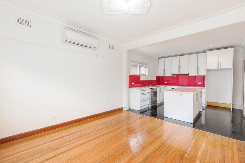Gallery: 364 Francis Street