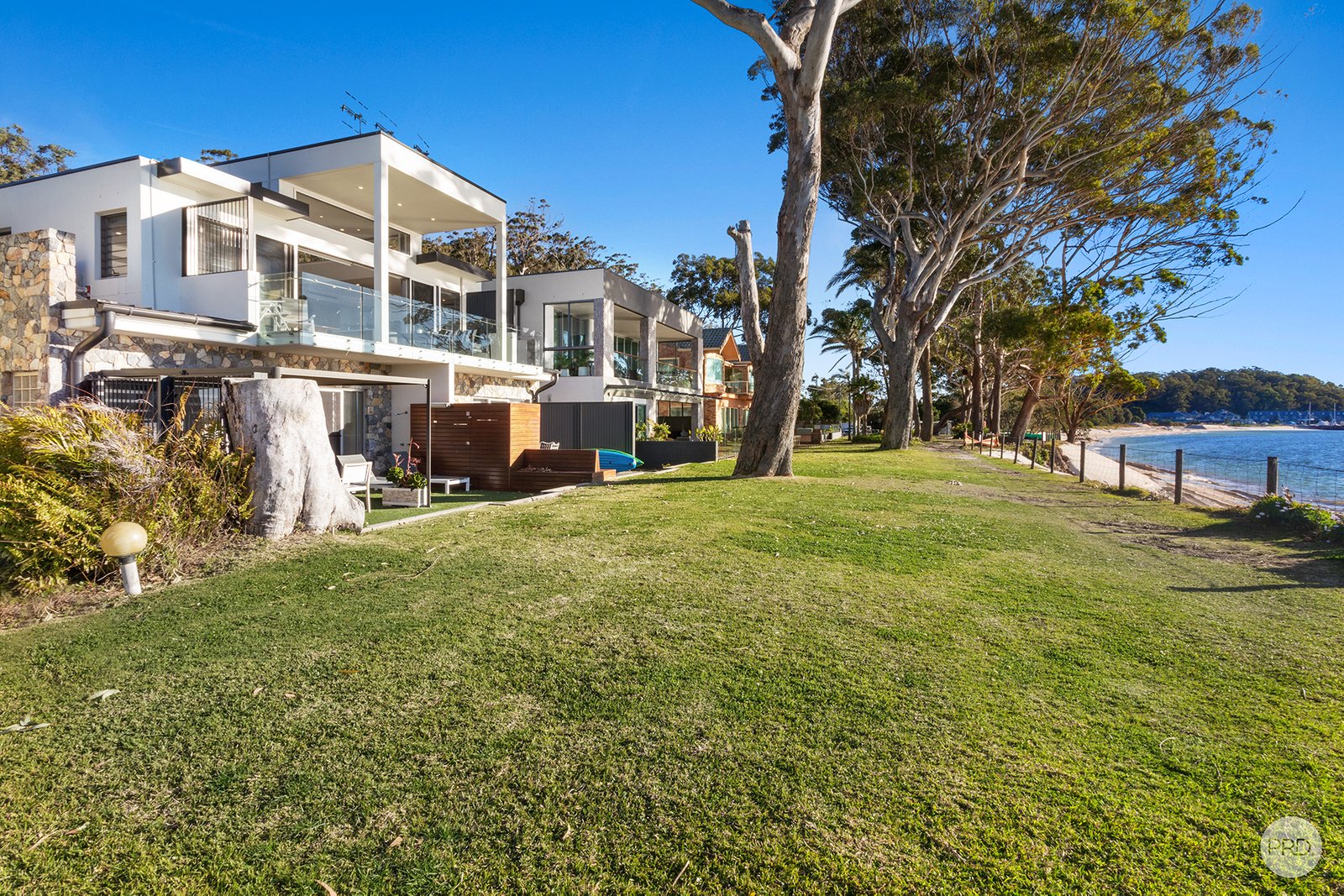 3/64 Sandy Point Road CORLETTE 16