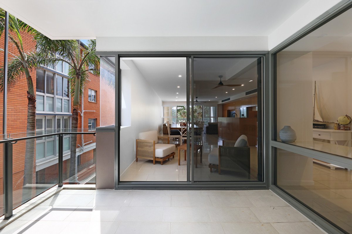 3/64 The Esplanade Burleigh Heads 20