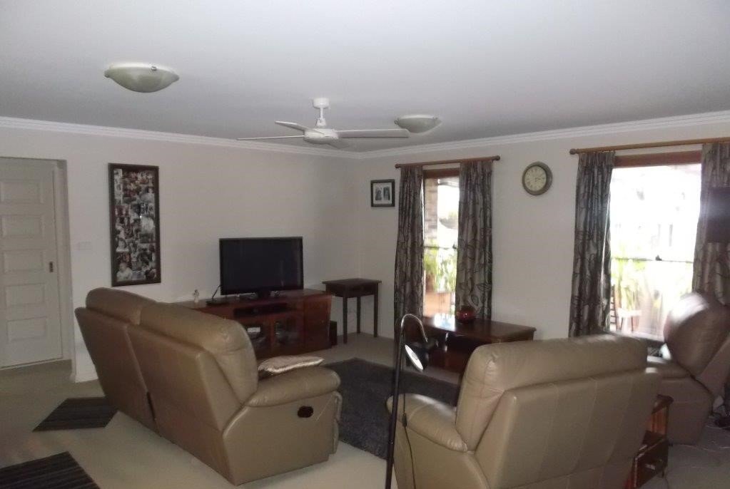 3/65 Broughton Street TUMUT 5