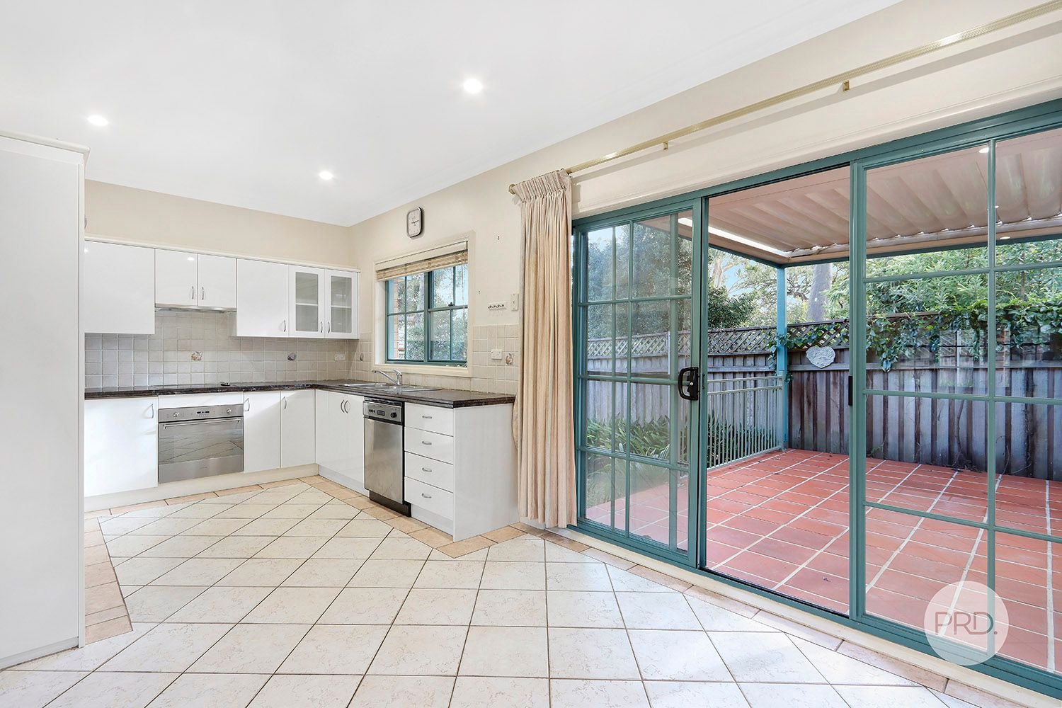 3/65 Letitia Street OATLEY 1