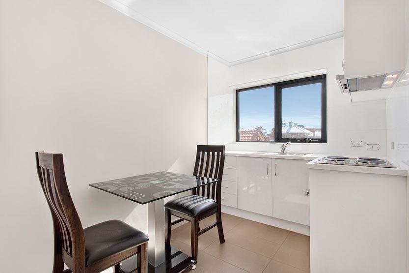 Gallery: 3/653 Park Street