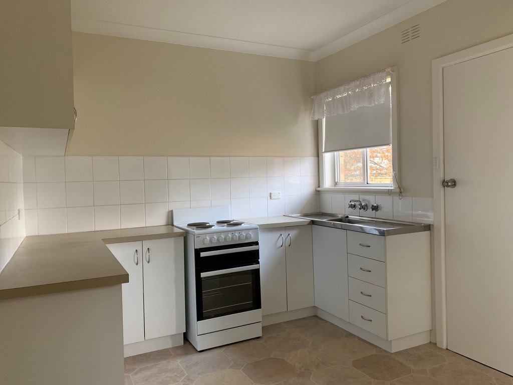 3/654 Short Street EAST ALBURY 5