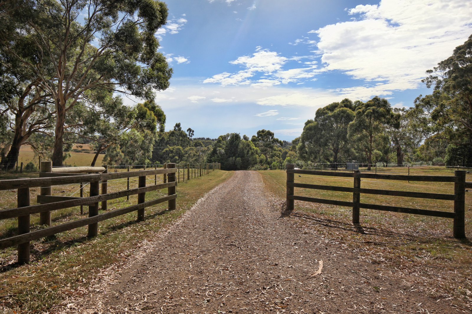 Real Estate and Property in 366 Black Range Road, Romsey, VIC
