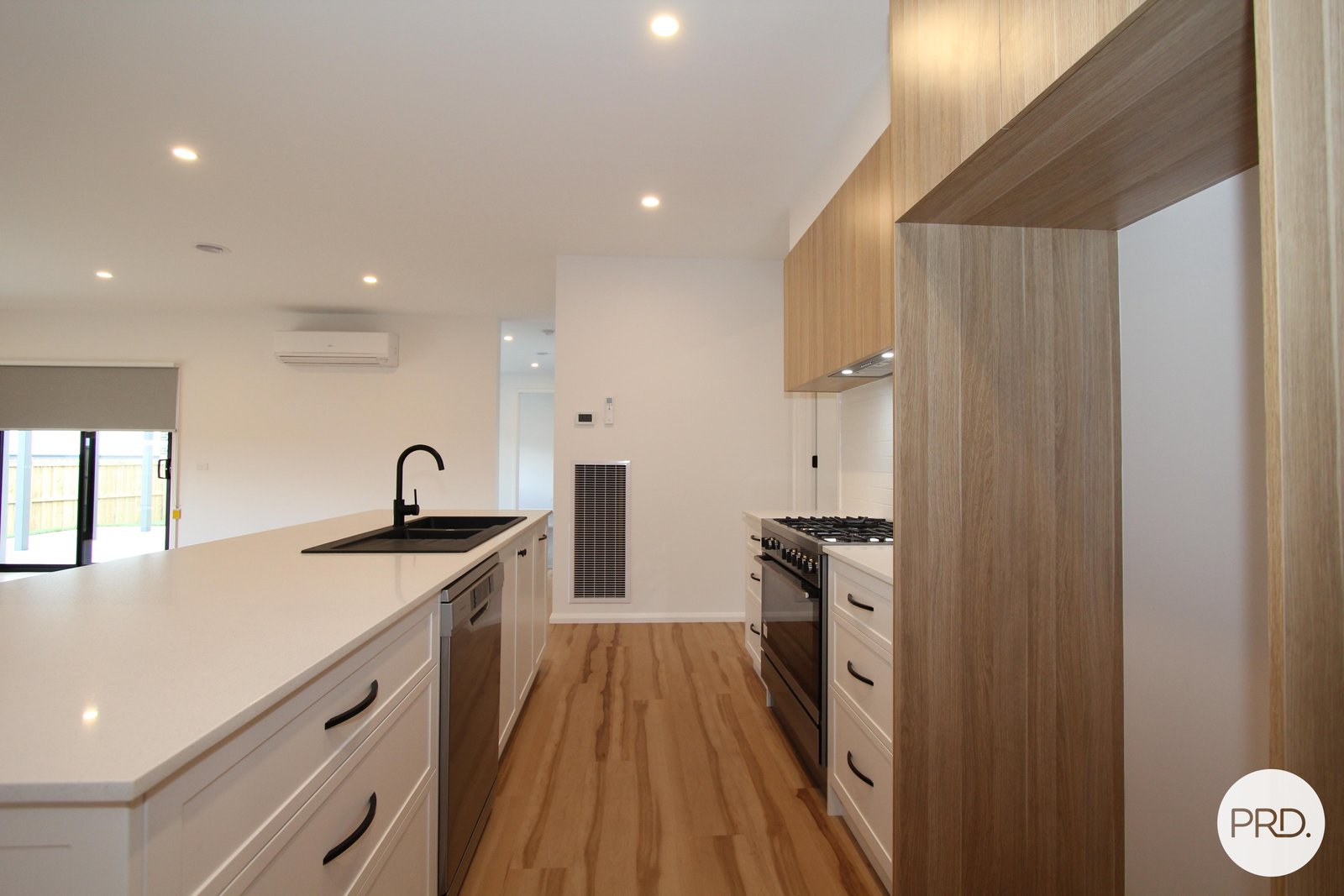 366 Glenelg Highway WINTER VALLEY 2