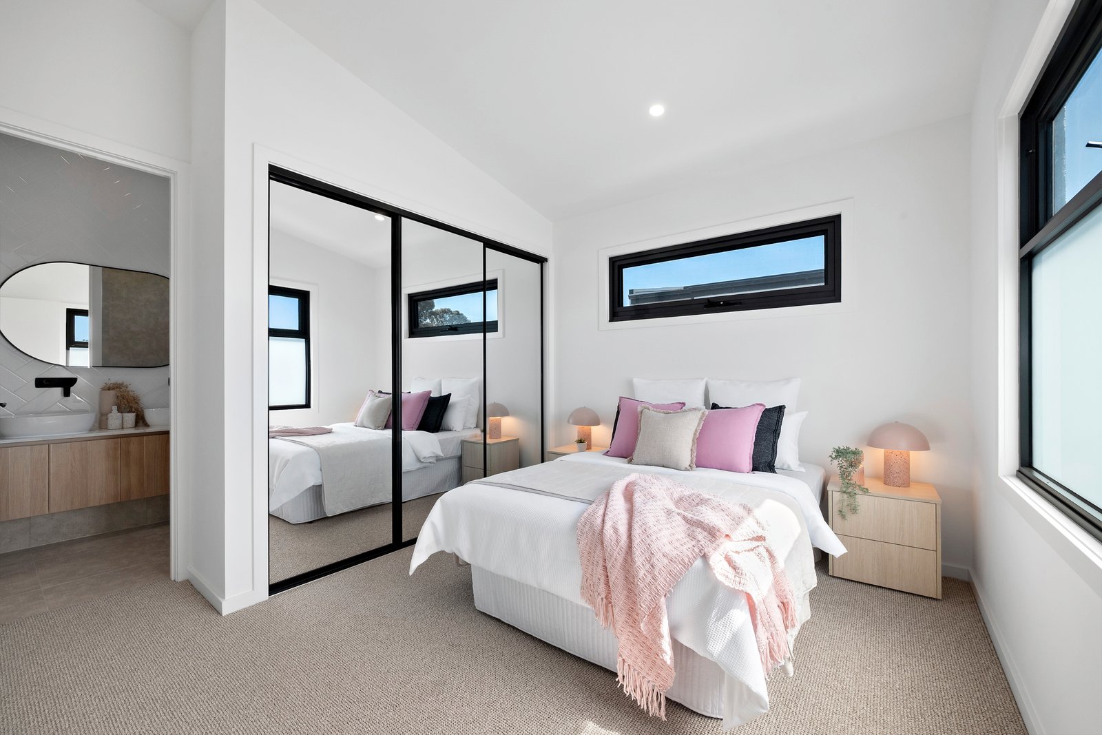 Gallery: 3/66 Golden Avenue