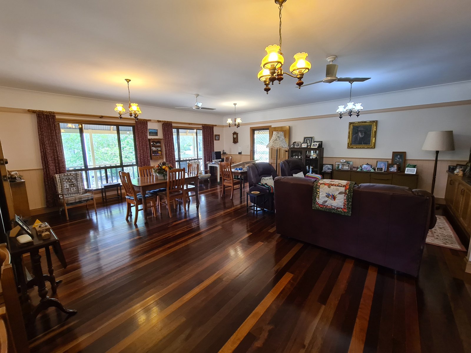 366 Intrepid Drive FORESHORES 2