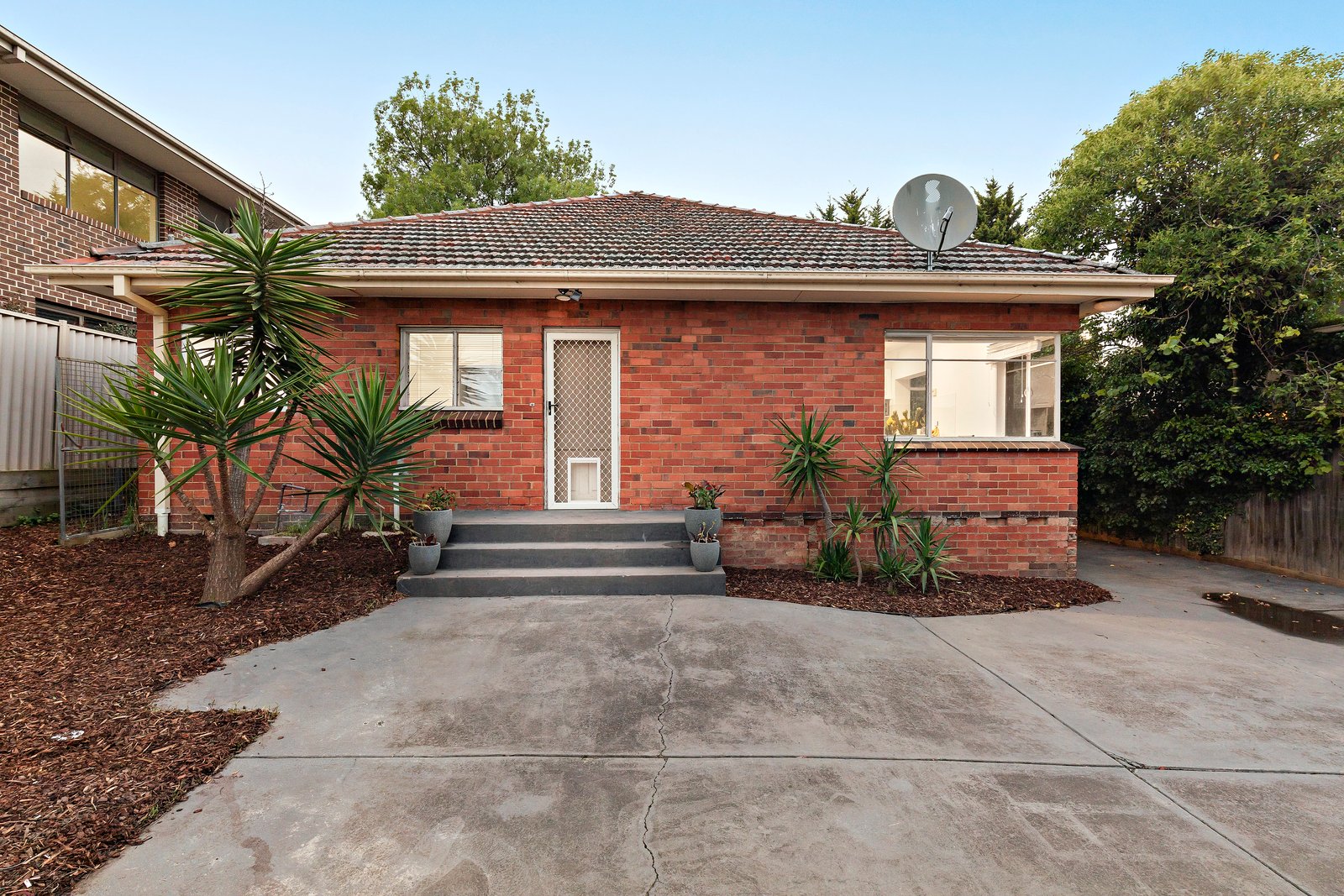 Real Estate and Property in 367 Belmore Road, Balwyn North, VIC