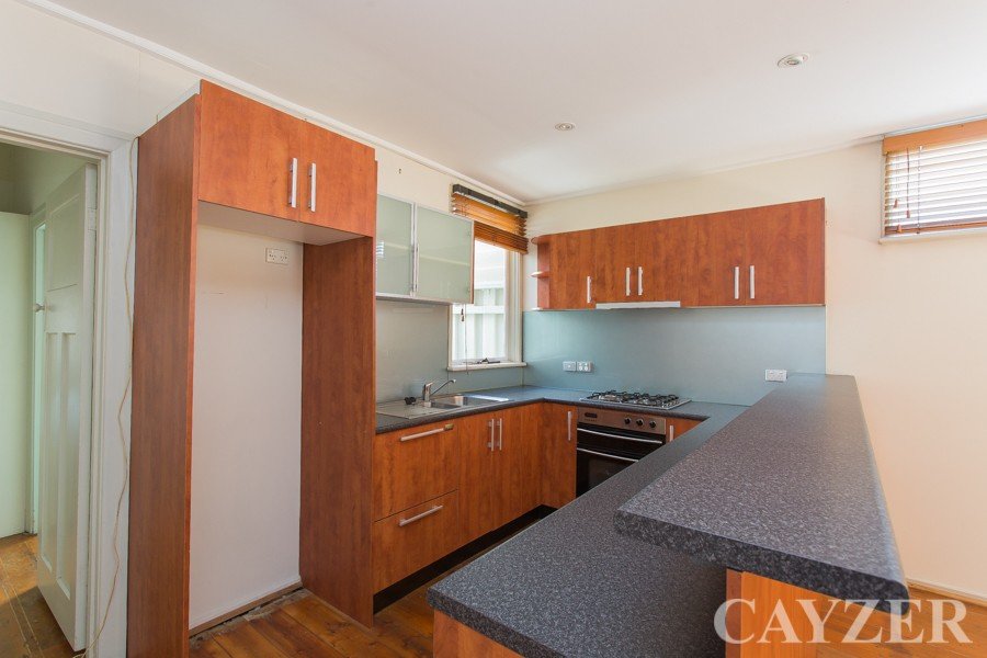 Gallery: 367 Montague Street