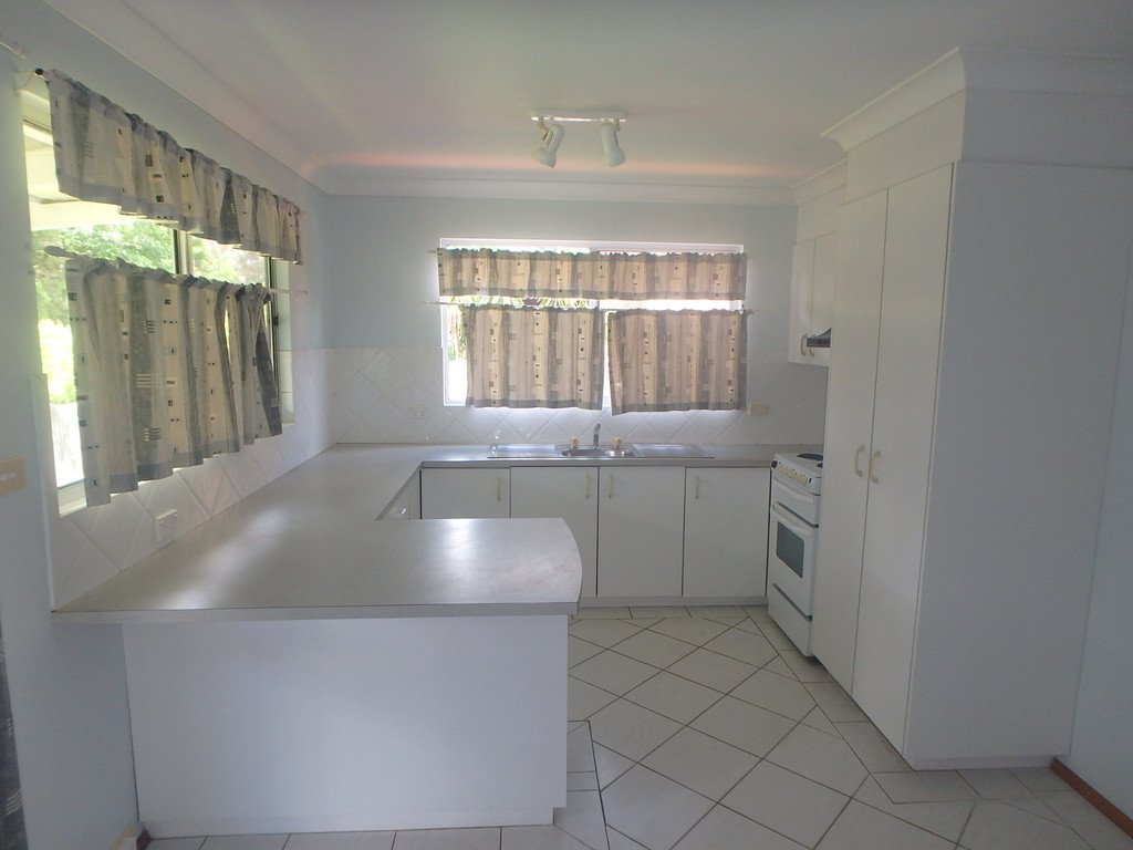 367 Ocean Drive WEST HAVEN 3