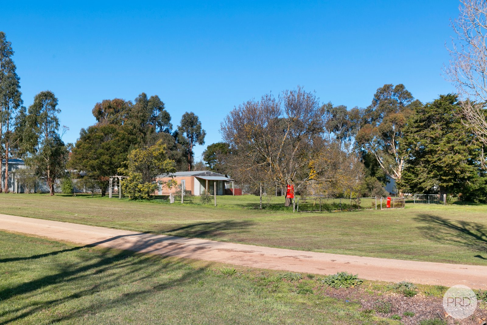 3675 Creswick-Newstead Road SMEATON 9