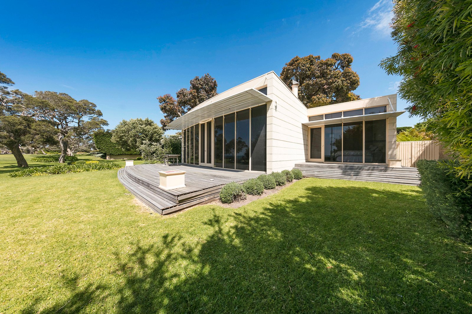 Real Estate and Property in 3682 Point Nepean Road, Portsea, VIC