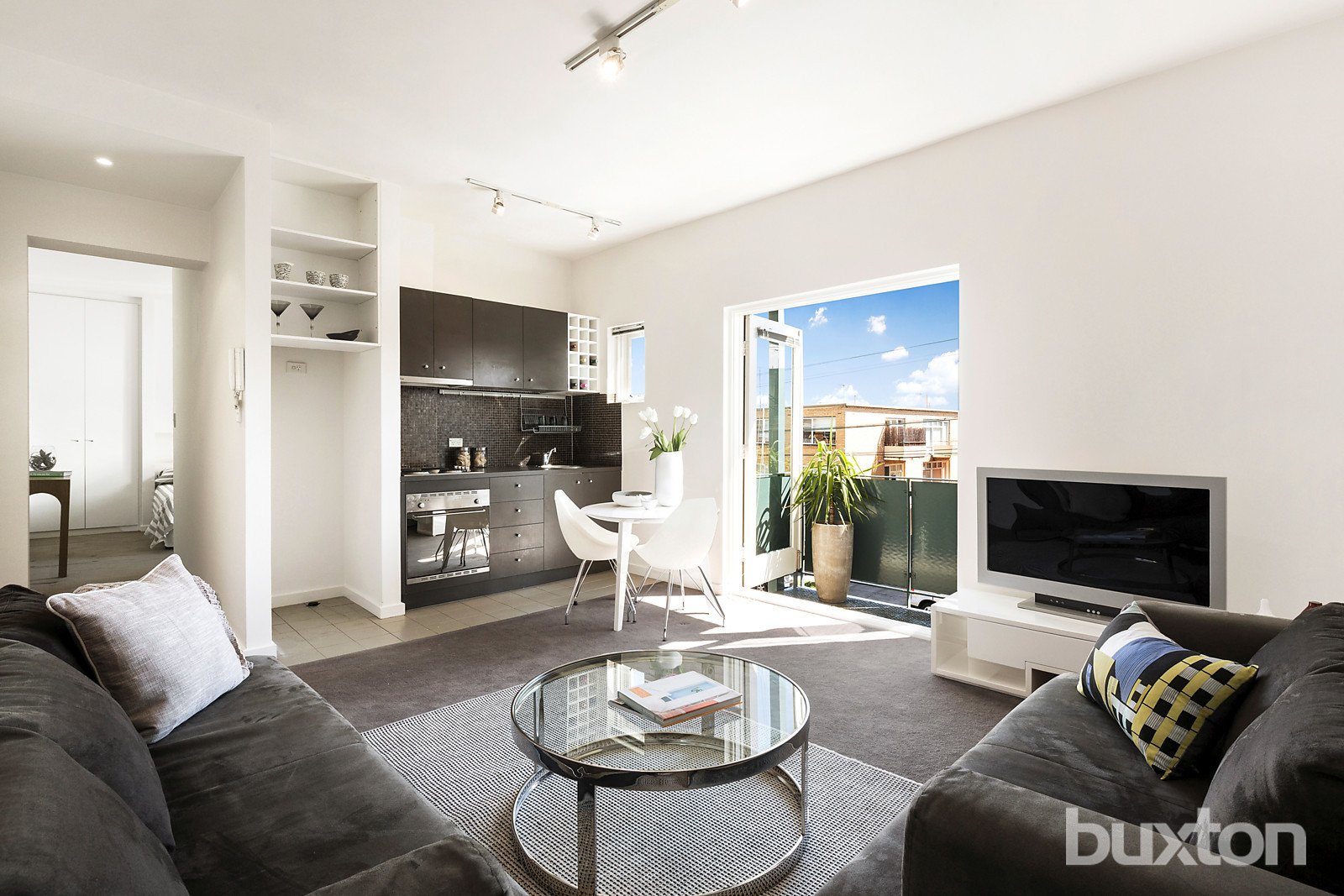 Gallery: 36/87 Alma Road