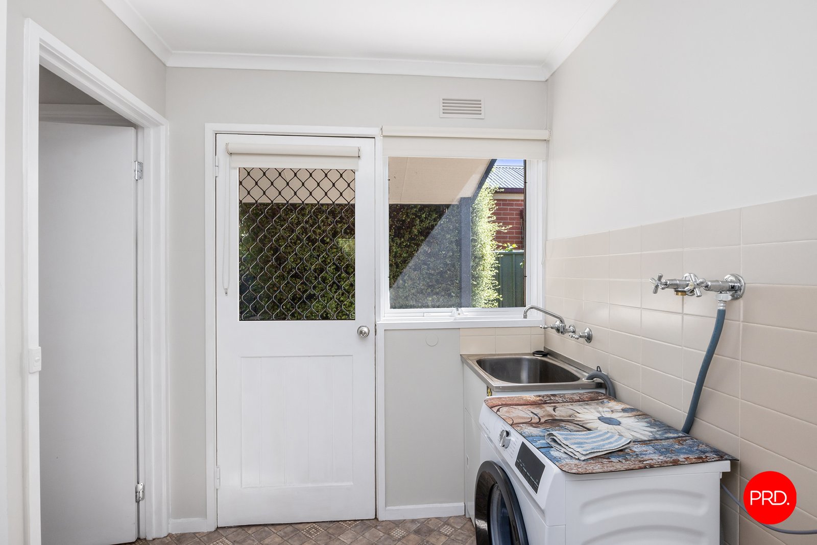 3/69-71 Symonds Street GOLDEN SQUARE 10