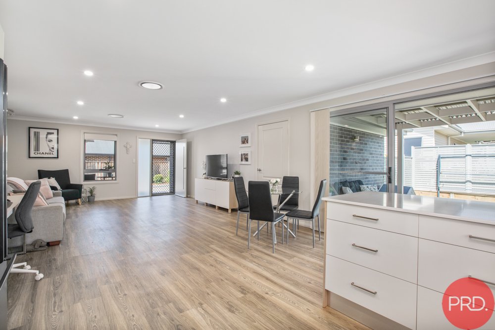 3/69 Mckeachie Drive ABERGLASSLYN 6