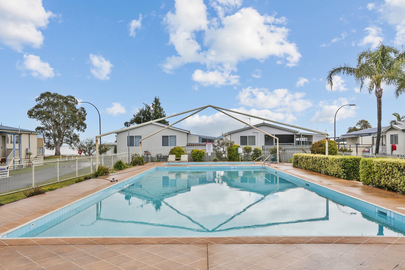 369/210 Windang Road WINDANG 8