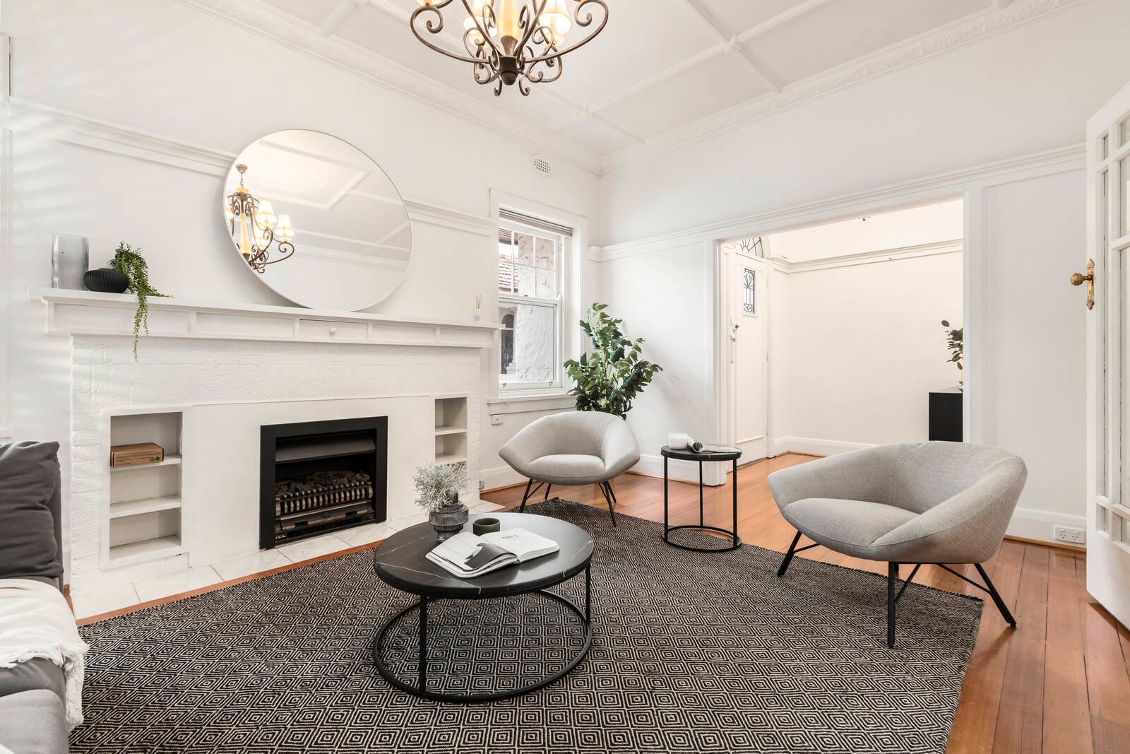 Real Estate and Property in 3/698 Orrong Road, Toorak, VIC