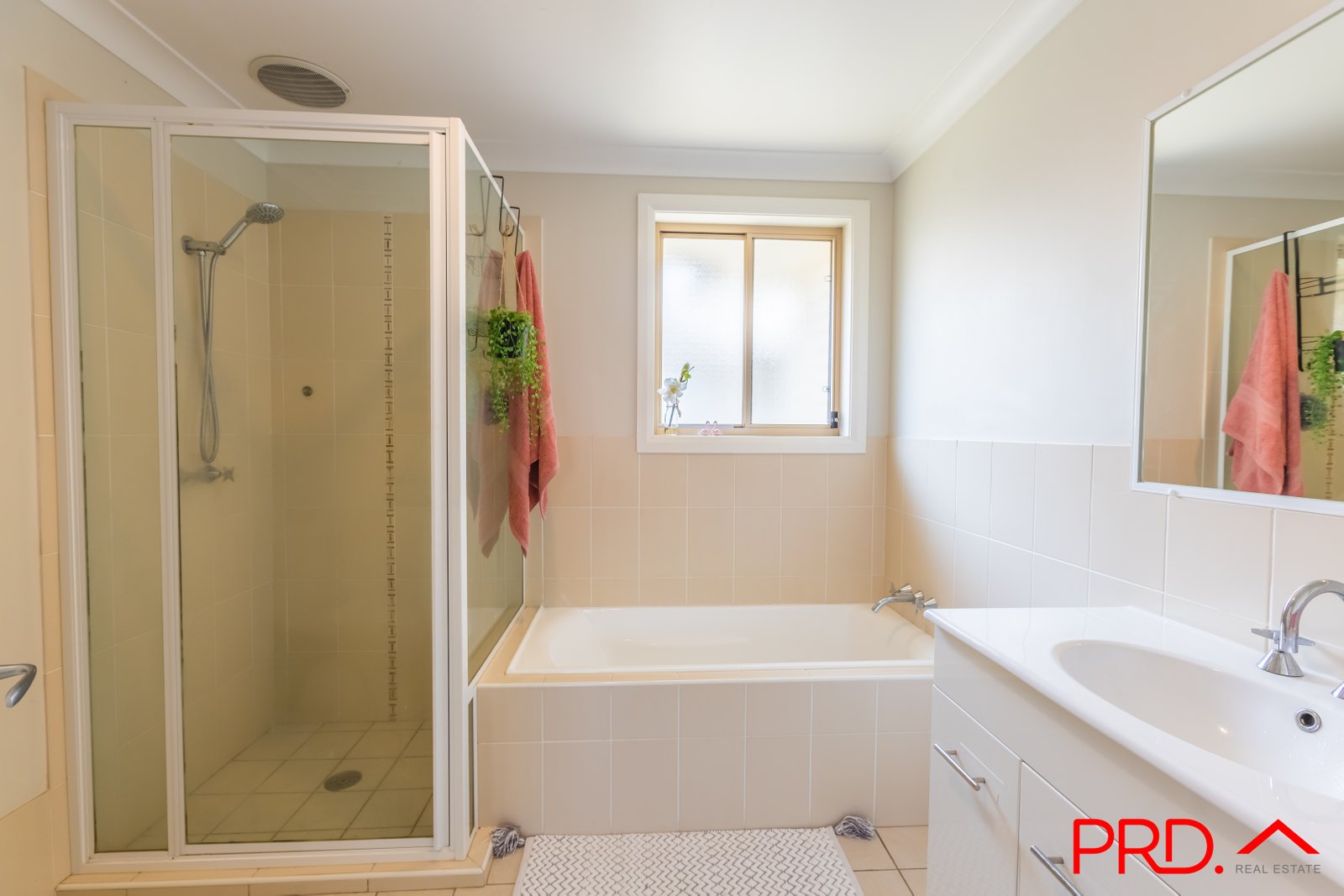 36a Fisher Road TAMWORTH 10