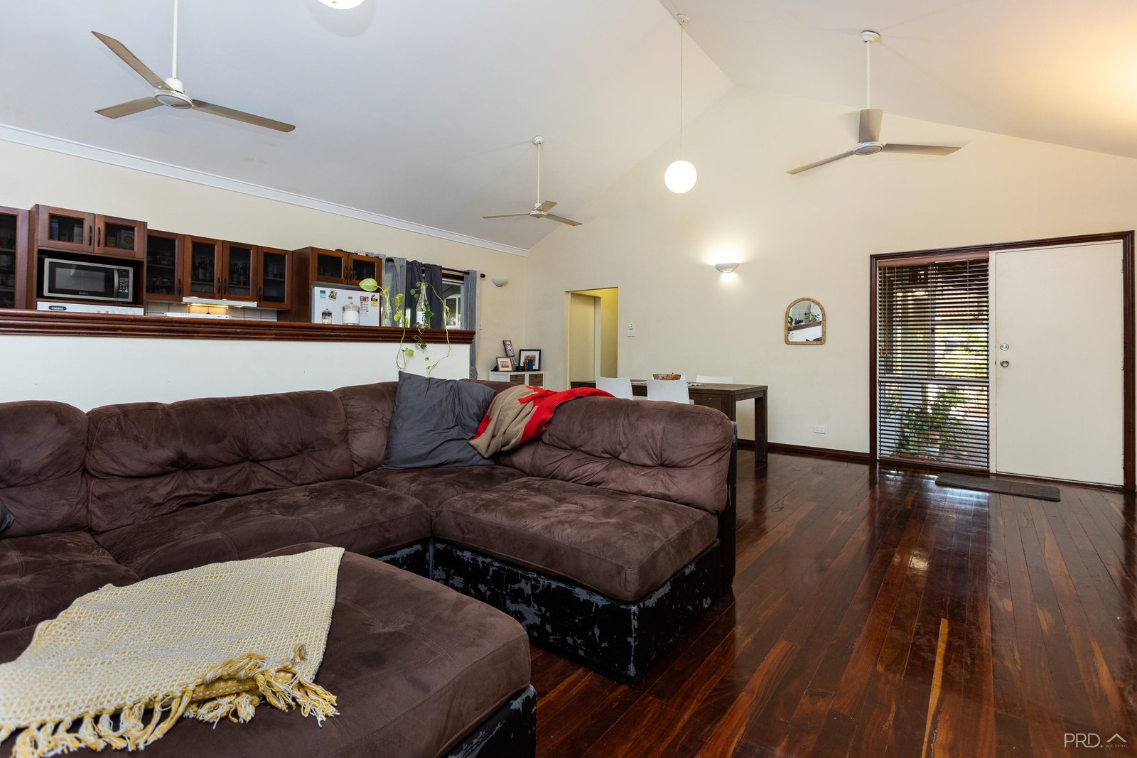 36a Glenister Loop CABLE BEACH 10