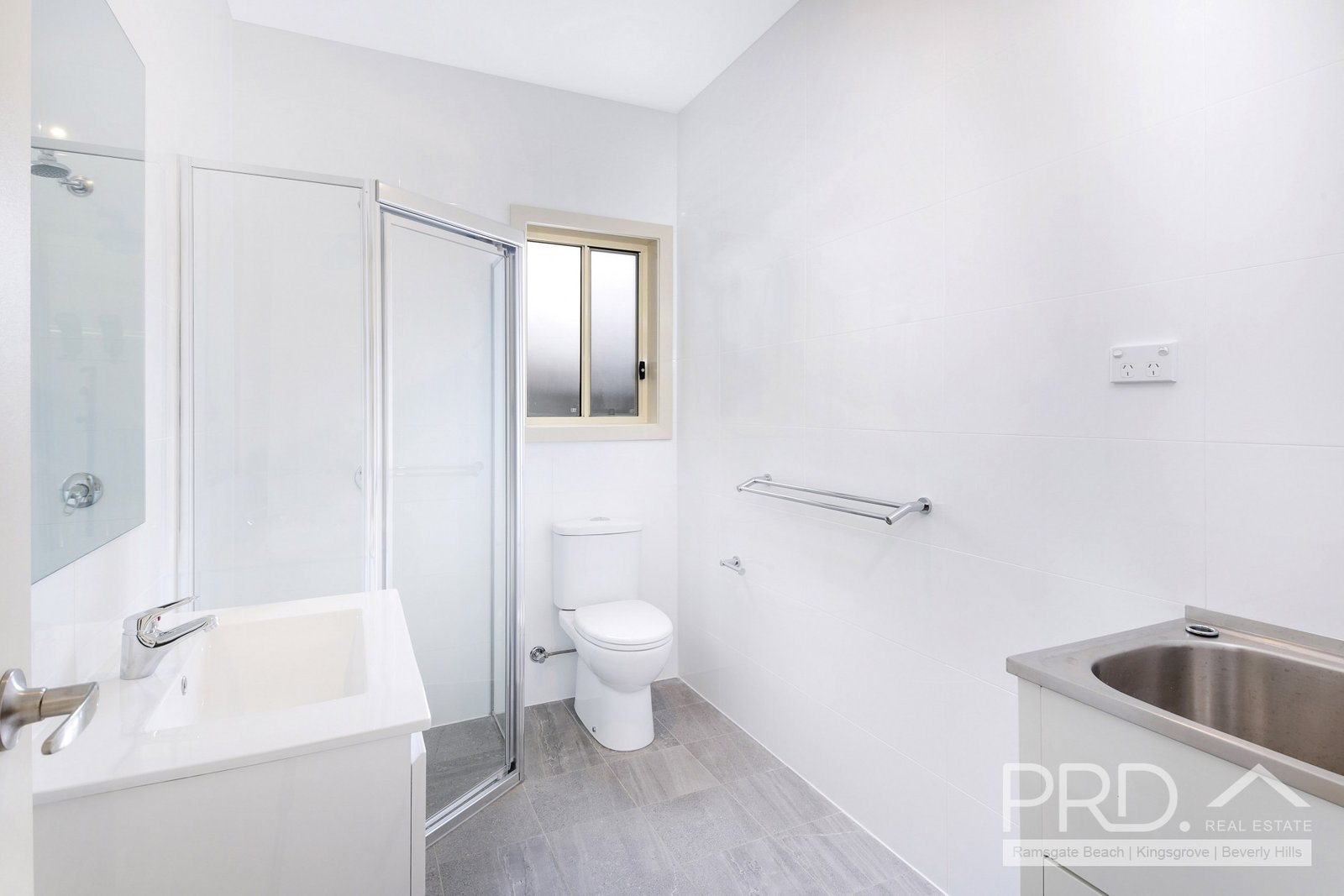 36A Lee Avenue  BEVERLY HILLS 6