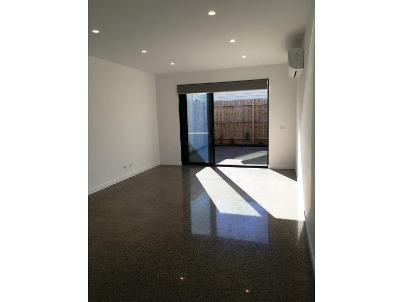 Gallery: 36A Lilly Street