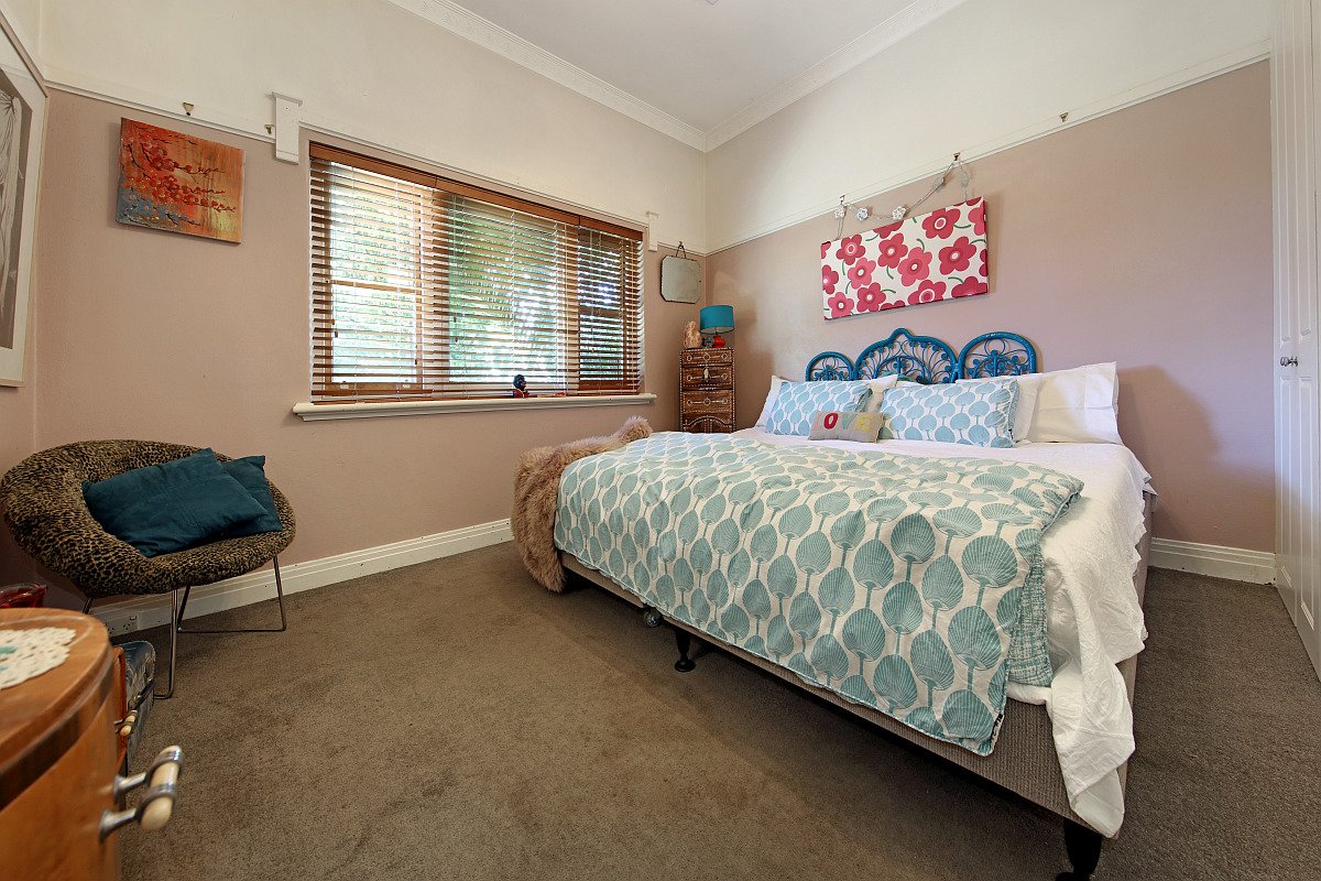 Gallery: 36A Newham Grove