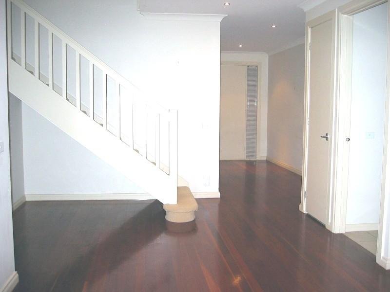 Gallery: 36A Plummer Road